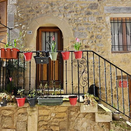 La Petite Maison Céreste Eksteriør billede