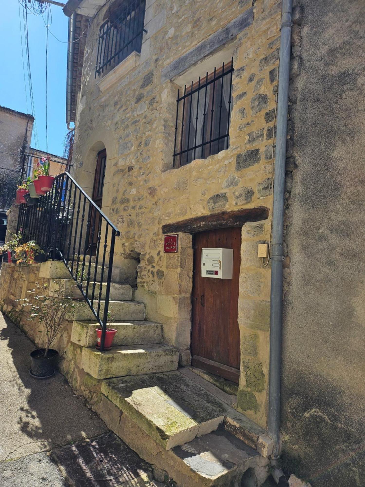 La Petite Maison Céreste Eksteriør billede